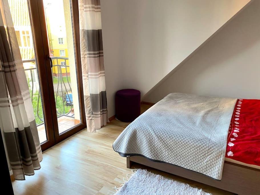 Piekny Apartament Z Widokiem Na Jezioro Niegocin Apartment Gizycko Luaran gambar